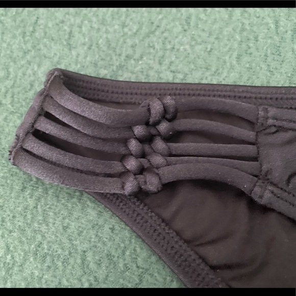 Victoria’s Secret Bikini Swim Bottoms - Picture 9 of 13